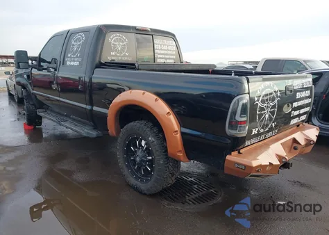 2008 Ford F-250 Fx4/Harley-Davidson/King Ranch/Lariat/Xl/Xlt z USA, uszkodzony, nr VIN 1FTSW21R48ED74559